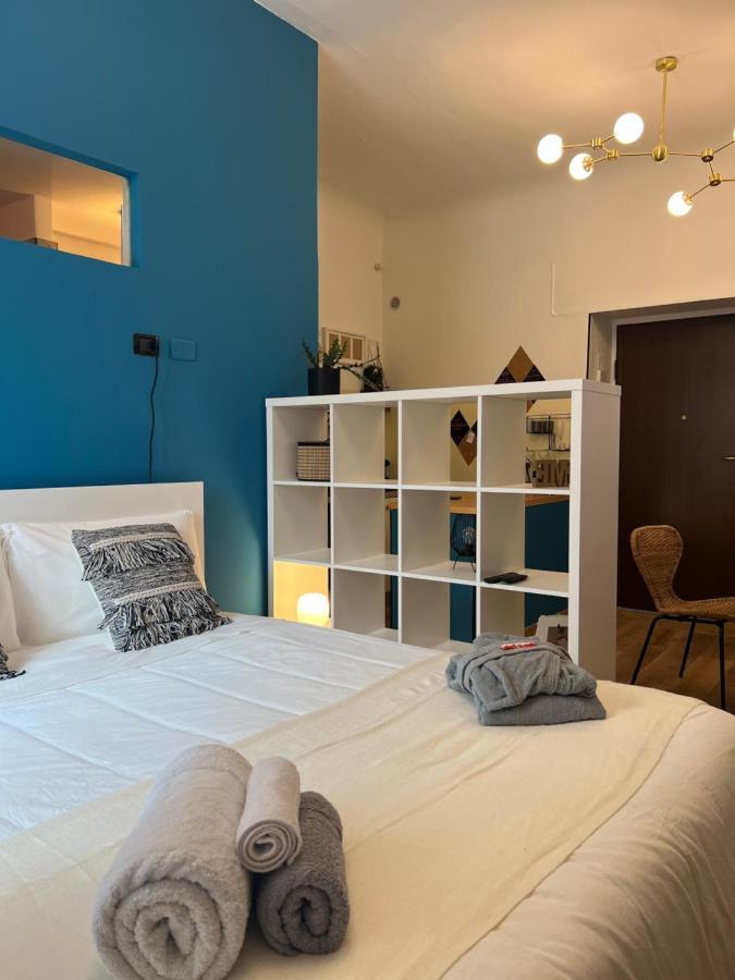Regina Milano Ai Navigli - Sky Tv, Wifi And Breakfast Boxアパートメント エクステリア 写真